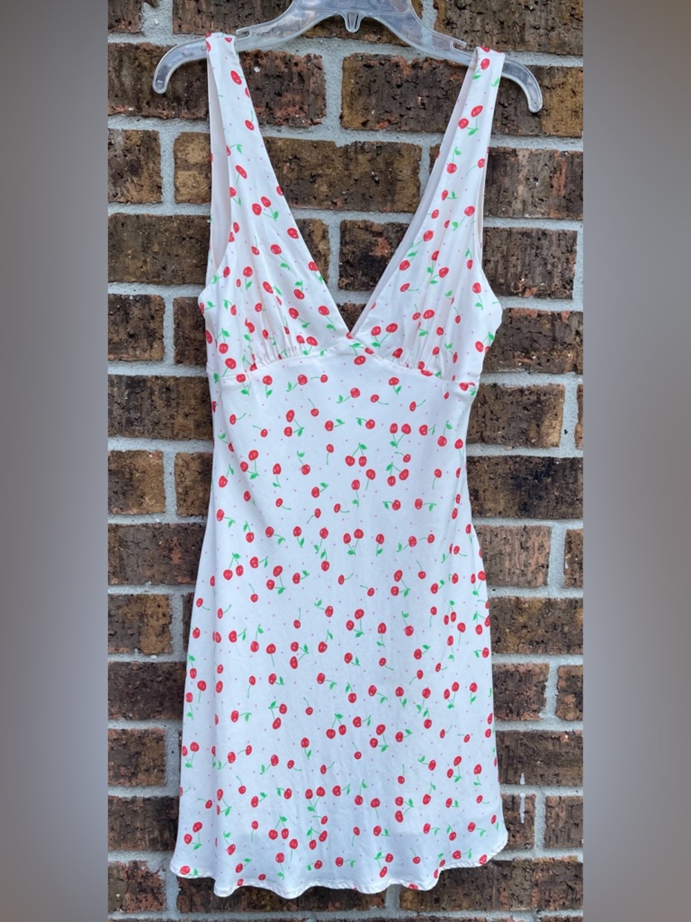 Zara Satin Cherry Print Sleeveless Strappy A-Line Dress White Red Green Size M